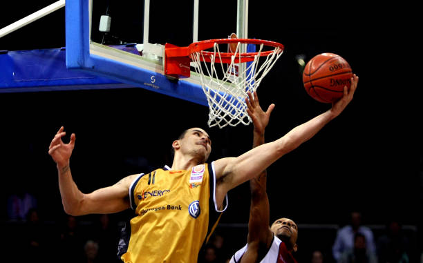 回顾当年皇 回顾当年皇