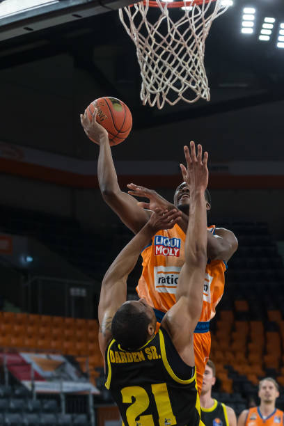 他凭借惊人 他凭借惊人